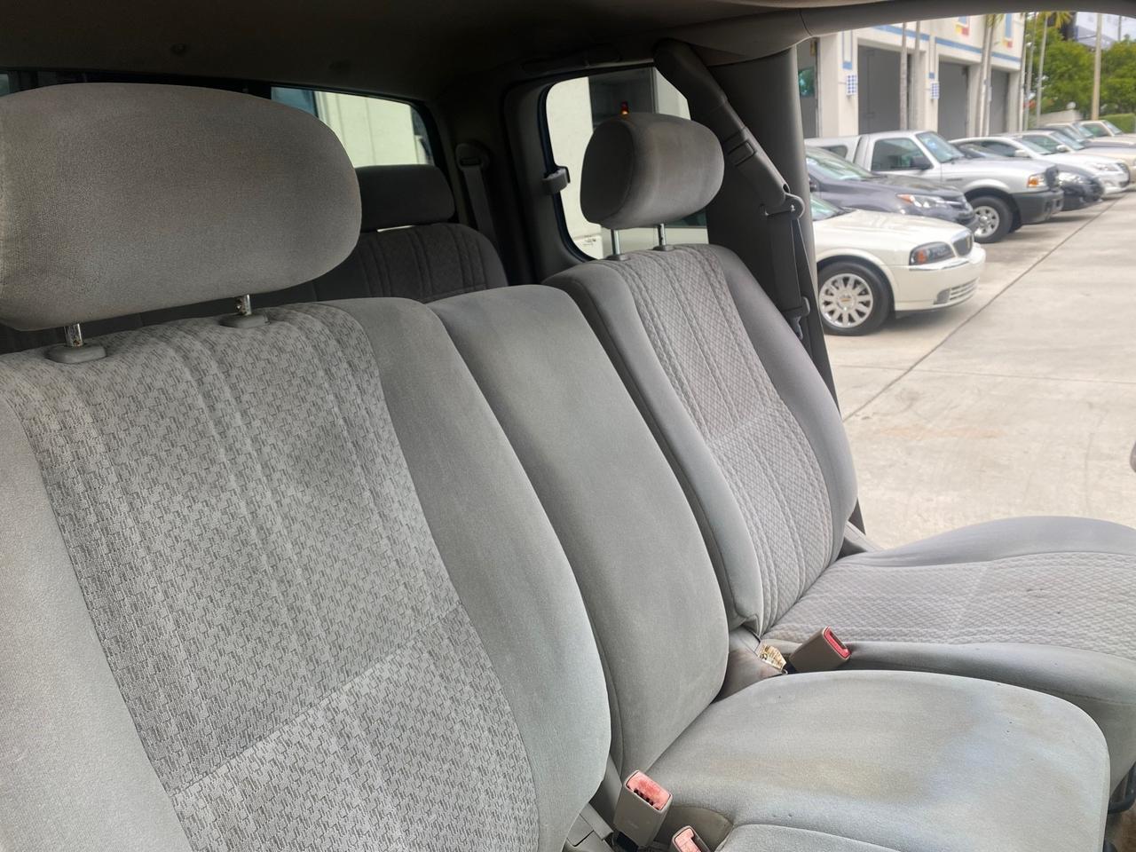 Toyota Tundra - Thumbnail 13