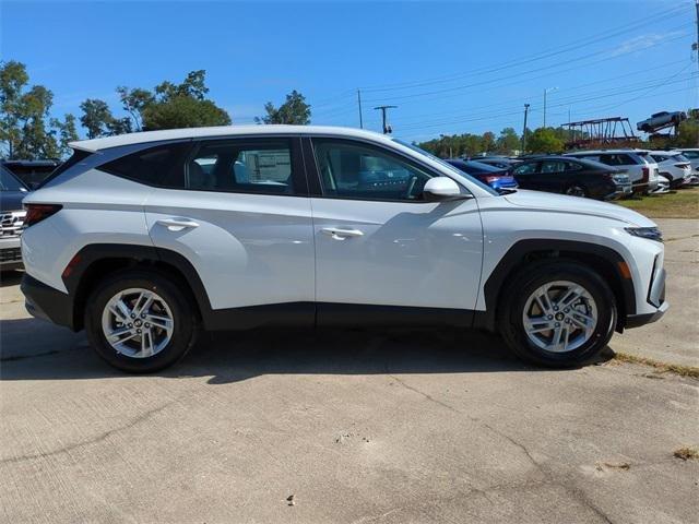 Hyundai Tucson Se Fwd Fwd 4D Sport Utility - Thumbnail 5