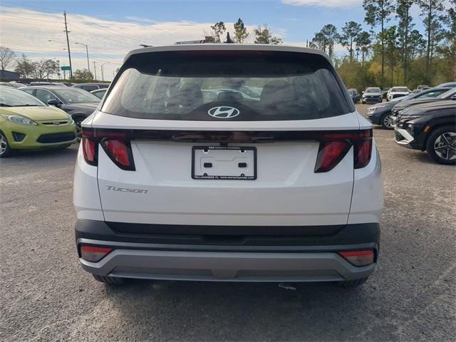 Hyundai Tucson Se Fwd Fwd 4D Sport Utility - Thumbnail 7