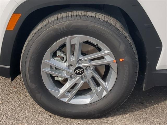 Hyundai Tucson Se Fwd Fwd 4D Sport Utility - Thumbnail 12