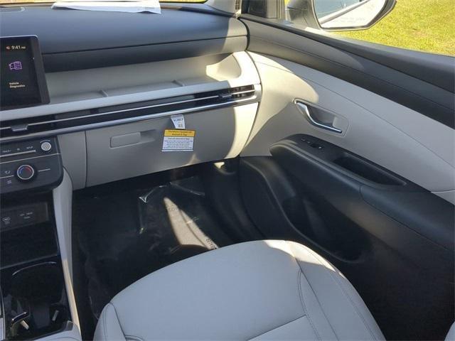 Hyundai Tucson Se Fwd Fwd 4D Sport Utility - Thumbnail 18