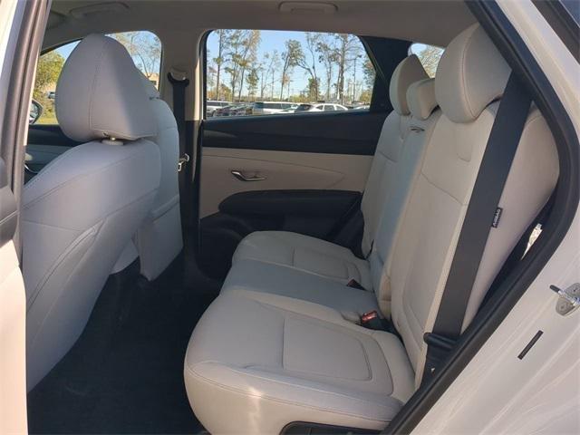 Hyundai Tucson Se Fwd Fwd 4D Sport Utility - Thumbnail 15