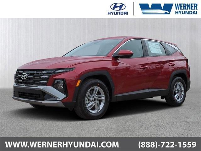 Hyundai Tucson Se Fwd Fwd 4D Sport Utility - Thumbnail 2