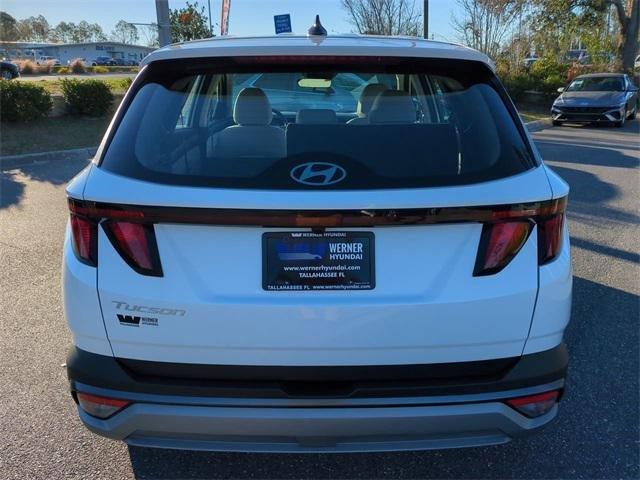 Hyundai Tucson Se Fwd Fwd 4D Sport Utility - Thumbnail 7