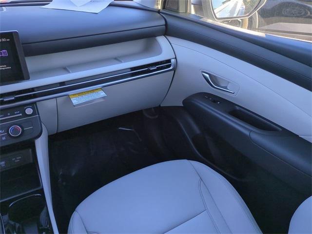 Hyundai Tucson Se Fwd Fwd 4D Sport Utility - Thumbnail 17