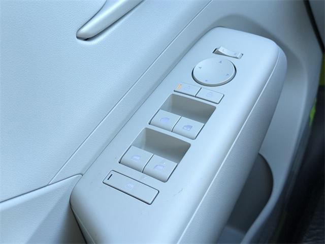 Hyundai Kona Sel Sport Awd Awd 4D Sport Utility - Thumbnail 20