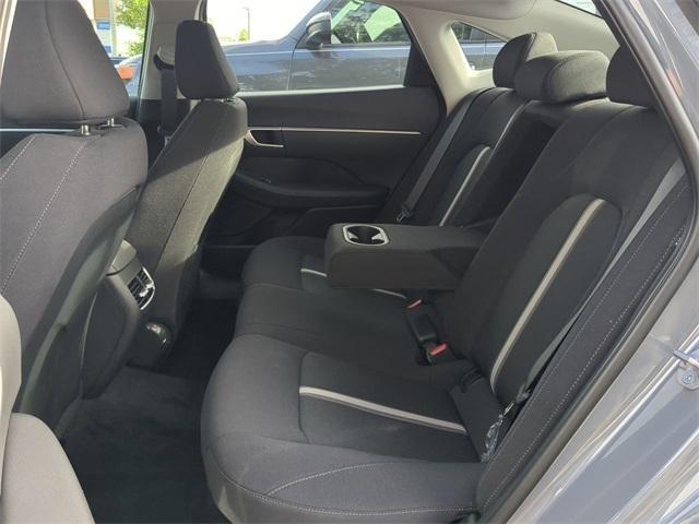 Hyundai Sonata Hybrid Sel Fwd 4D Sedan - Thumbnail 14