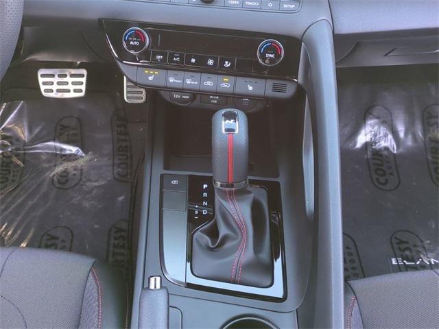 Hyundai Elantra N Line Fwd 4D Sedan - Thumbnail 19