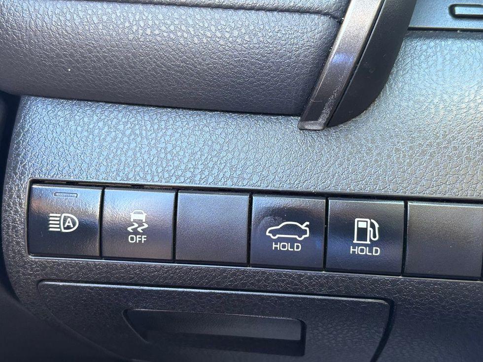 Toyota Camry Le | Miami, Fl | Ocean Auto Sales - Thumbnail 2