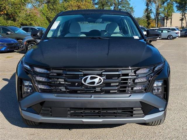 Hyundai Tucson Se Awd Awd 4D Sport Utility - Thumbnail 10