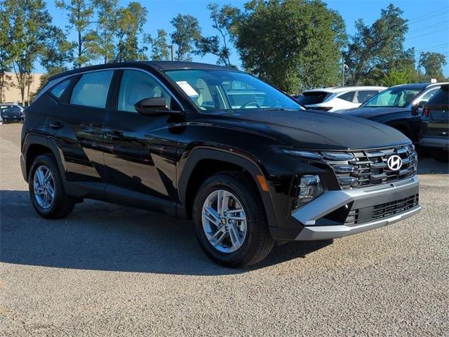 Hyundai Tucson Se Awd Awd 4D Sport Utility - Thumbnail 4