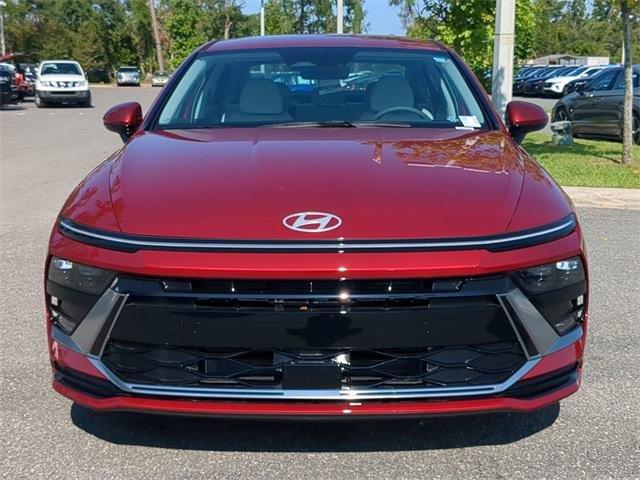 Hyundai Sonata Hybrid Sel Fwd 4D Sedan - Thumbnail 10