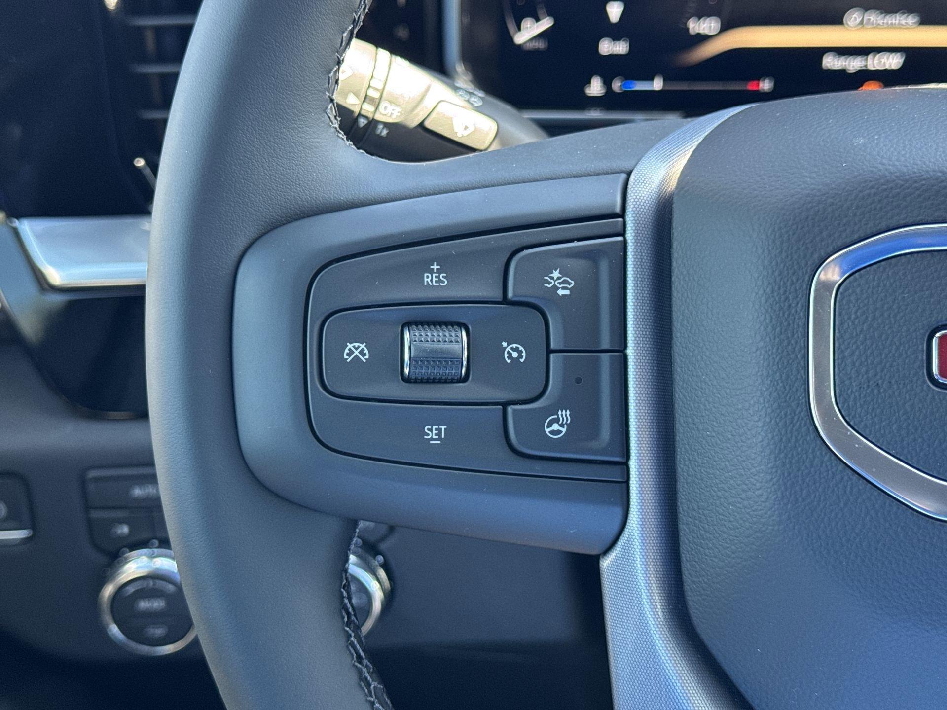 GMC Sierra 1500 Elevation Four Wheel Drive Crew Cab - Thumbnail 18