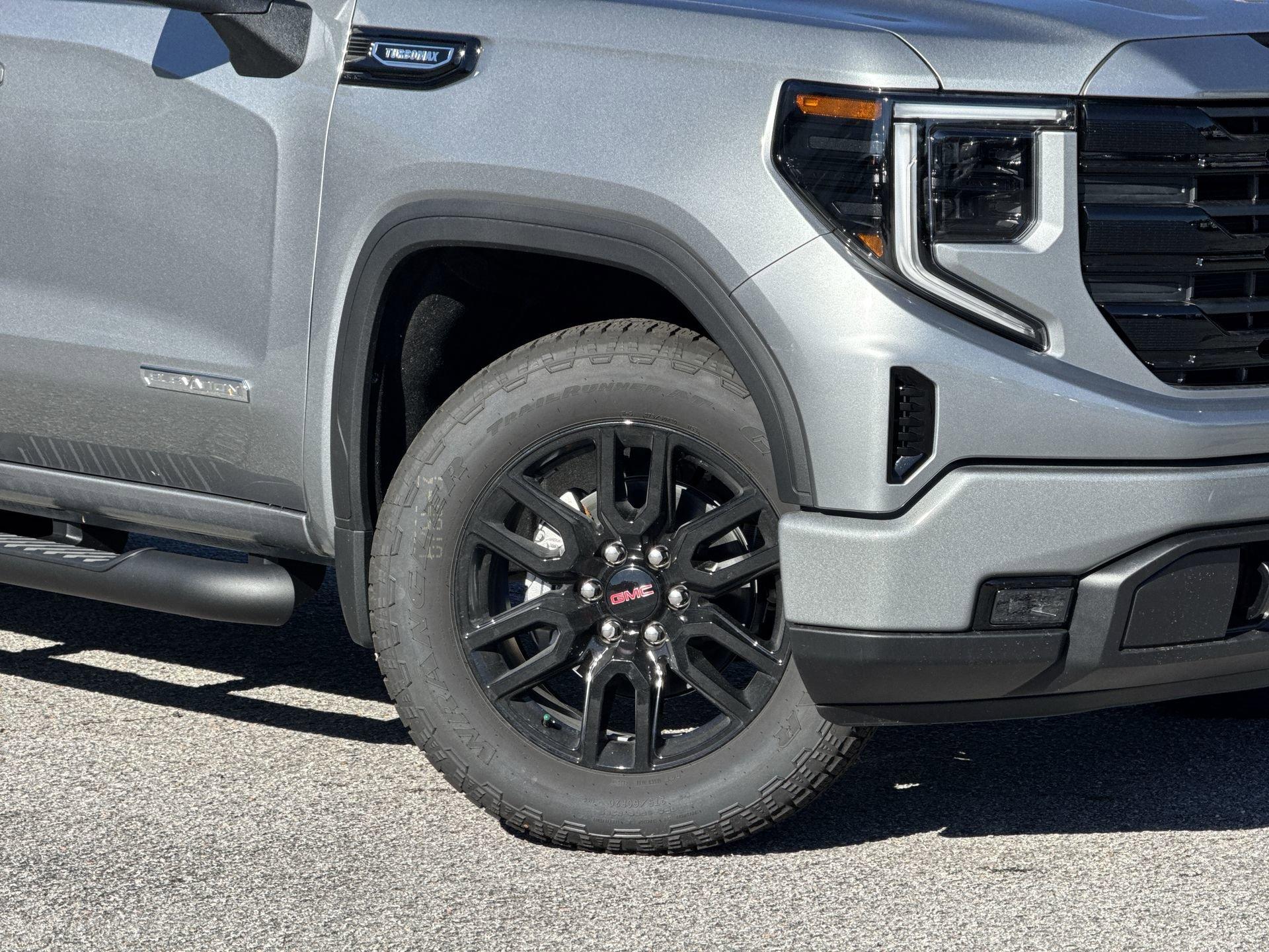 GMC Sierra 1500 Elevation Four Wheel Drive Crew Cab - Thumbnail 12