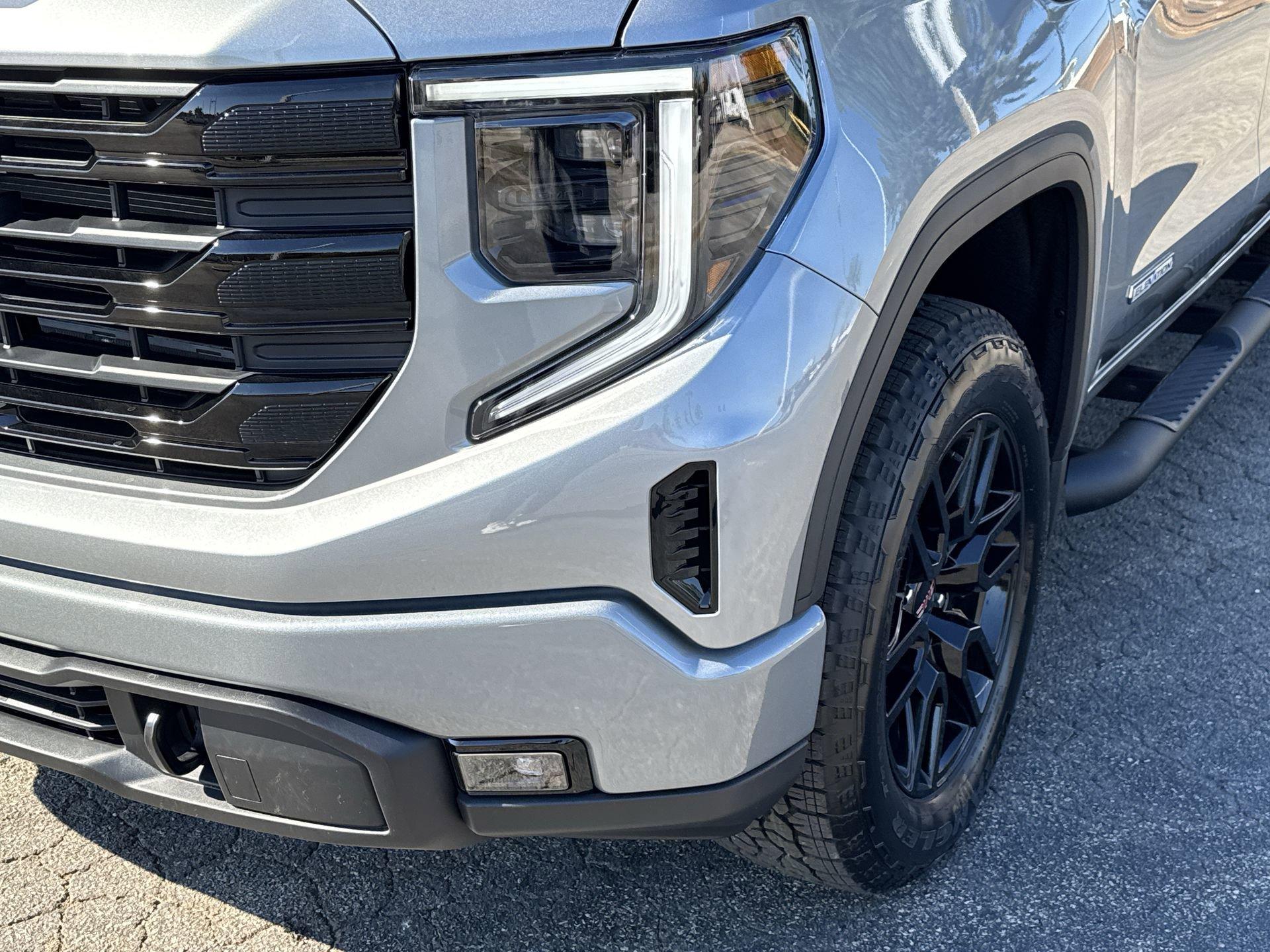 GMC Sierra 1500 Elevation Four Wheel Drive Crew Cab - Thumbnail 5