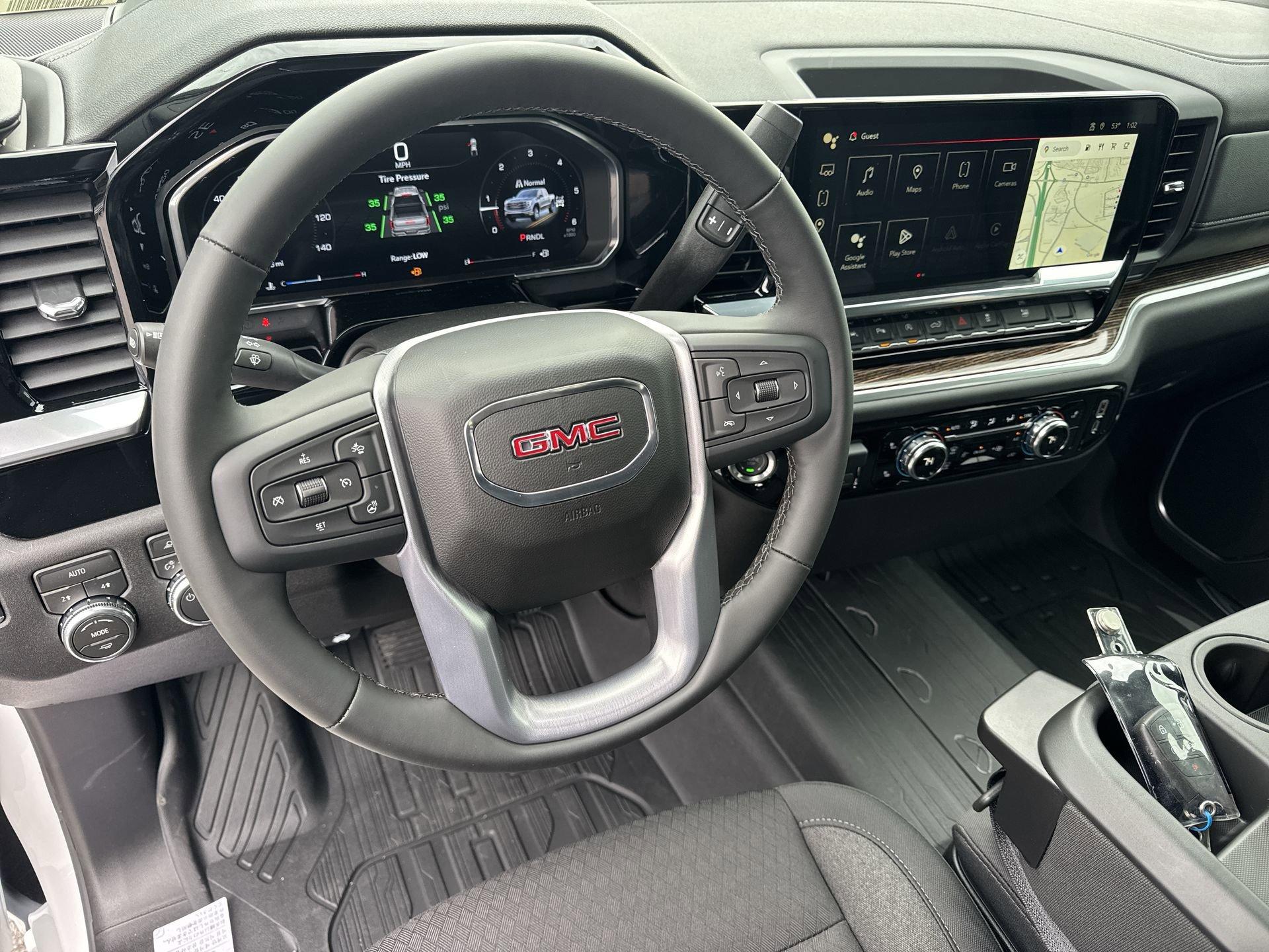 GMC Sierra 1500 Sle Four Wheel Drive Crew Cab - Thumbnail 17