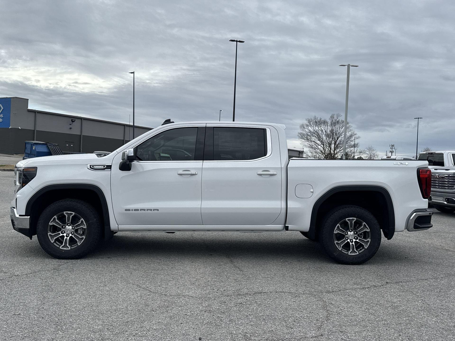 GMC Sierra 1500 Sle Four Wheel Drive Crew Cab - Thumbnail 6