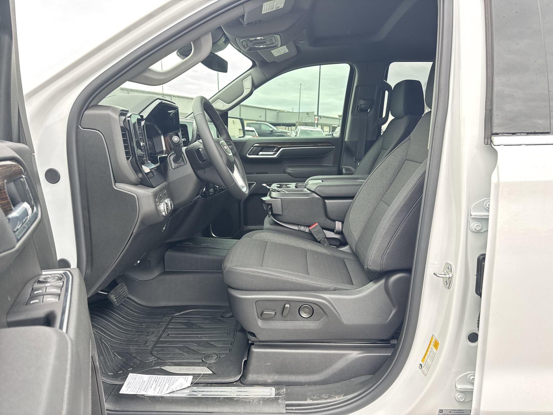 GMC Sierra 1500 Sle Four Wheel Drive Crew Cab - Thumbnail 15