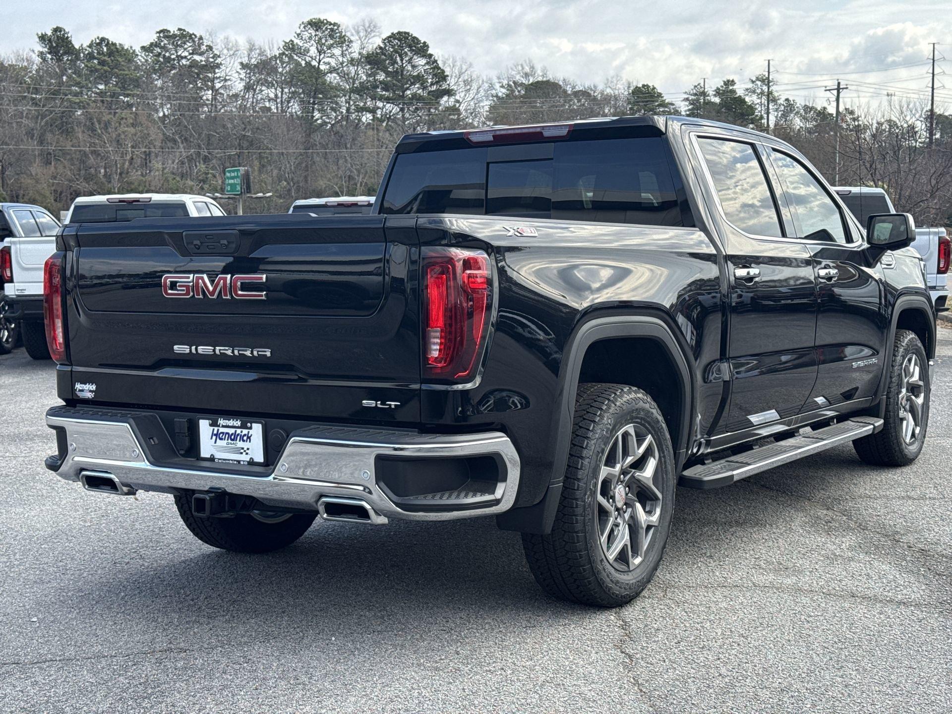 GMC Sierra 1500 Slt Four Wheel Drive Crew Cab - Thumbnail 9