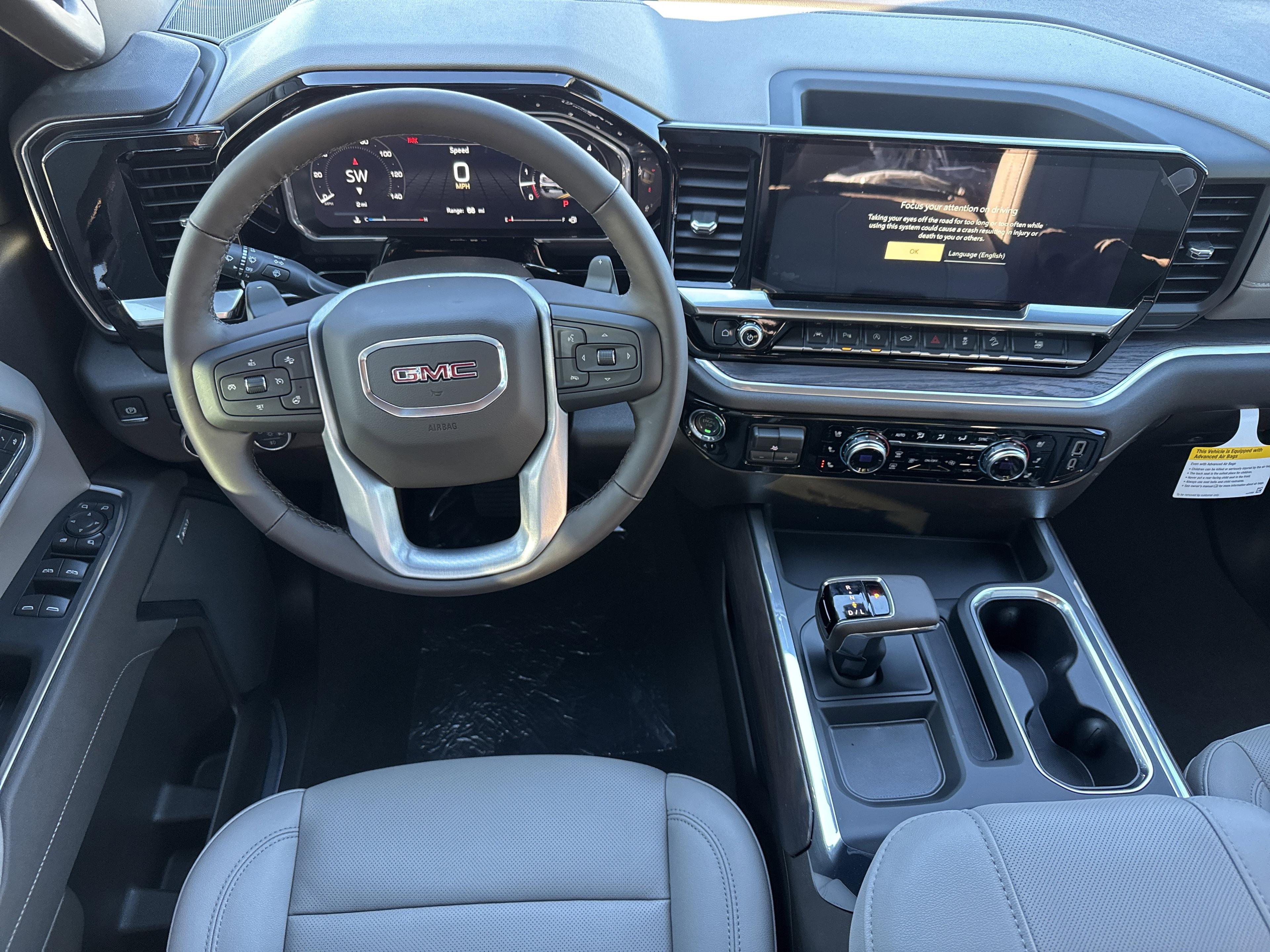 GMC Sierra 1500 Slt Four Wheel Drive Crew Cab - Thumbnail 16