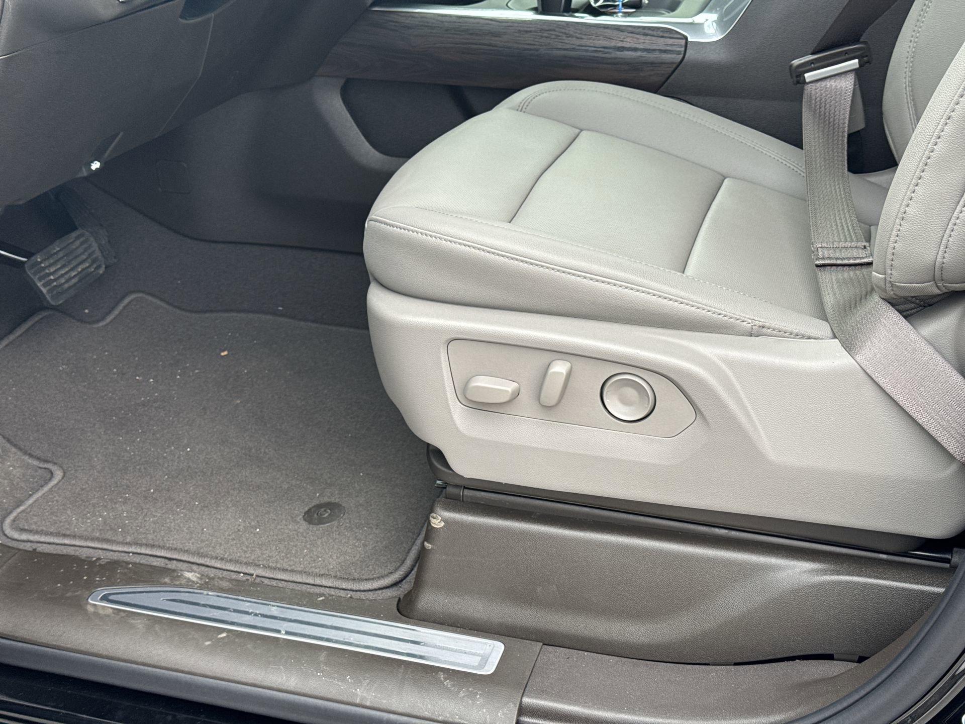 GMC Sierra 1500 Slt Four Wheel Drive Crew Cab - Thumbnail 16