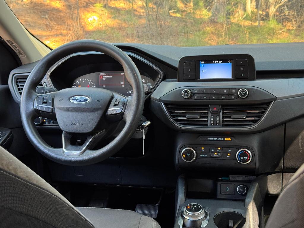 Ford Escape - Thumbnail 10