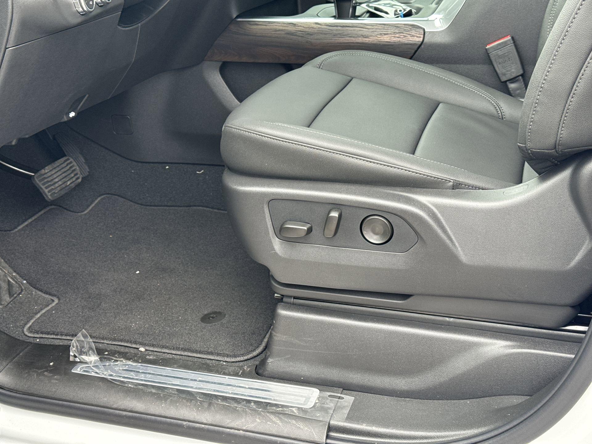 GMC Sierra 1500 Slt Four Wheel Drive Crew Cab - Thumbnail 16