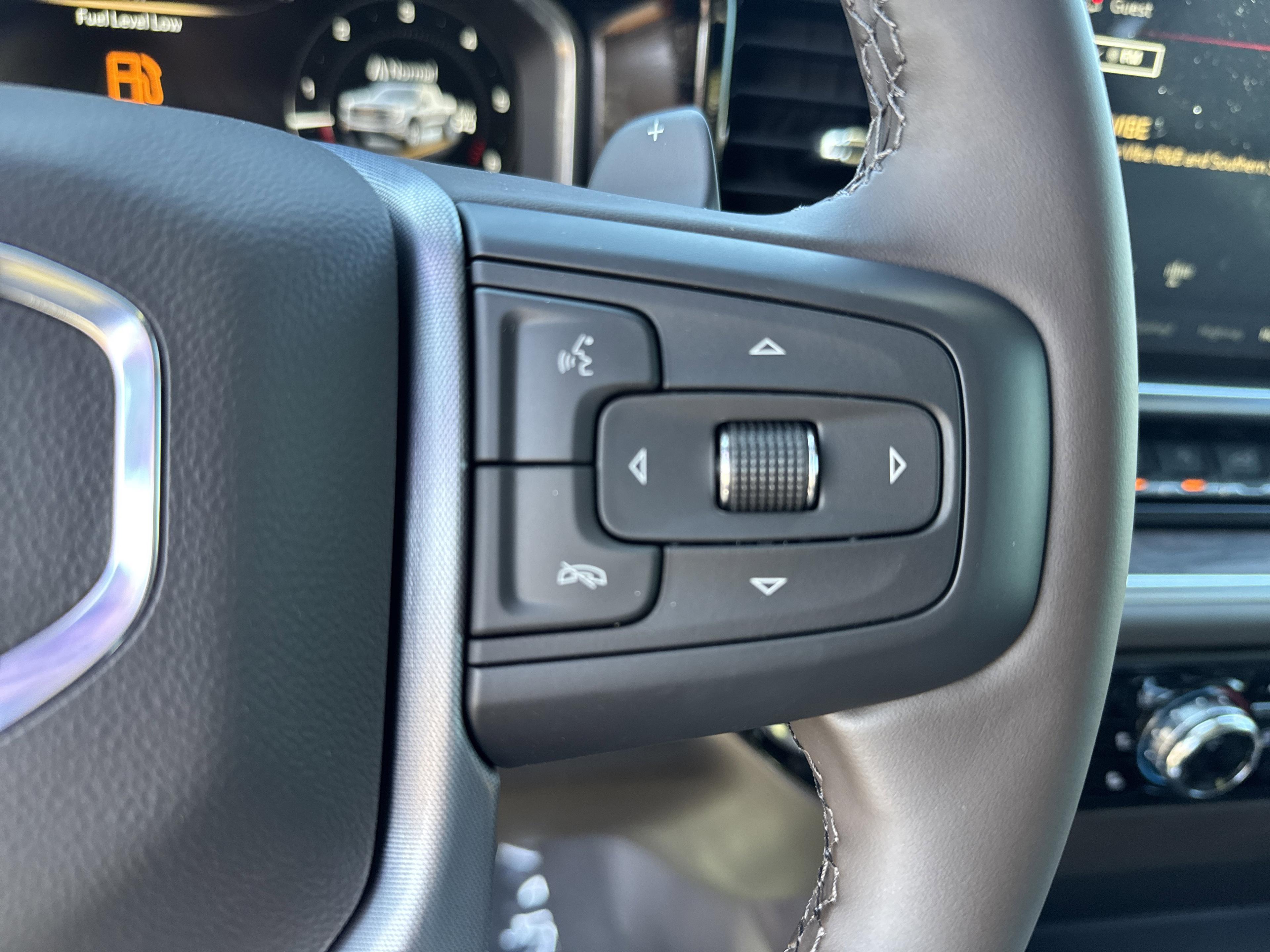 GMC Sierra 1500 Slt Four Wheel Drive Crew Cab - Thumbnail 19