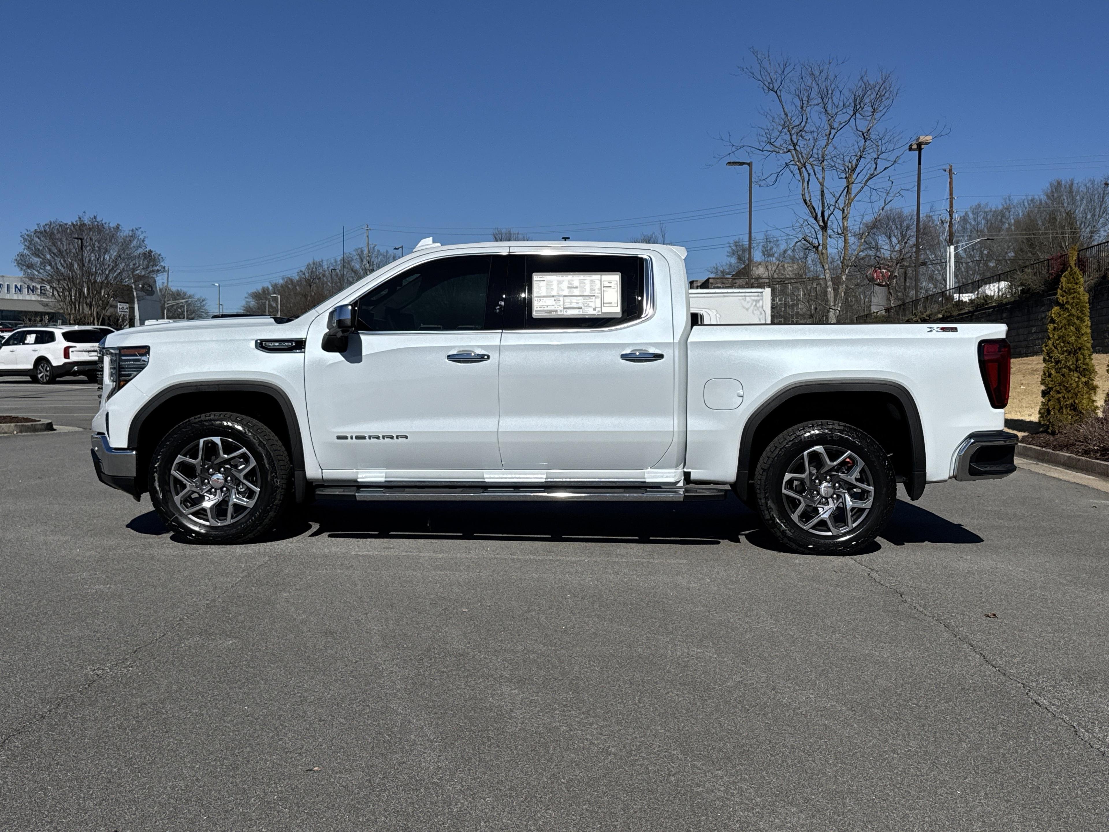 GMC Sierra 1500 Slt Four Wheel Drive Crew Cab - Thumbnail 6