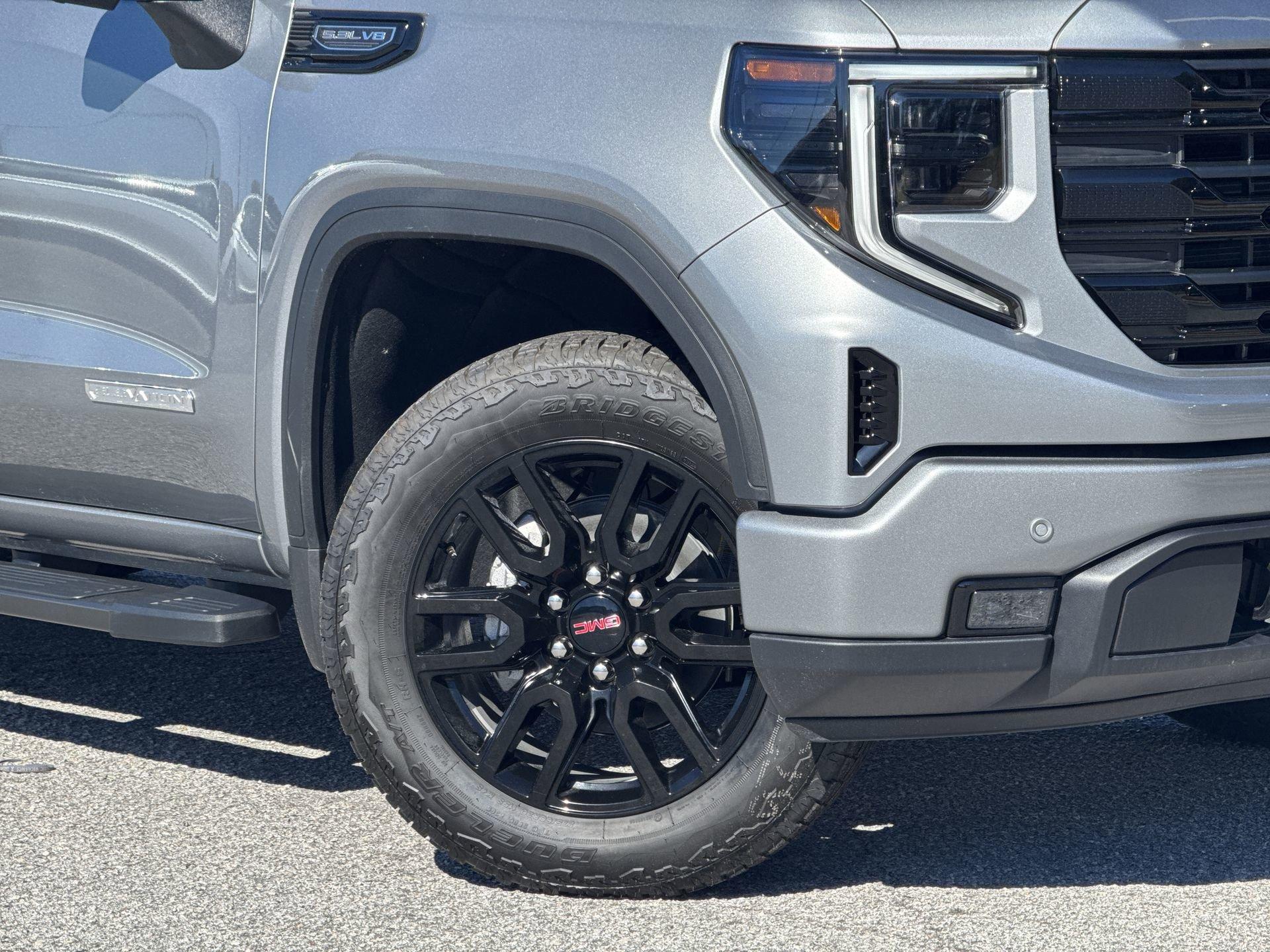 GMC Sierra 1500 Elevation Four Wheel Drive Crew Cab - Thumbnail 12