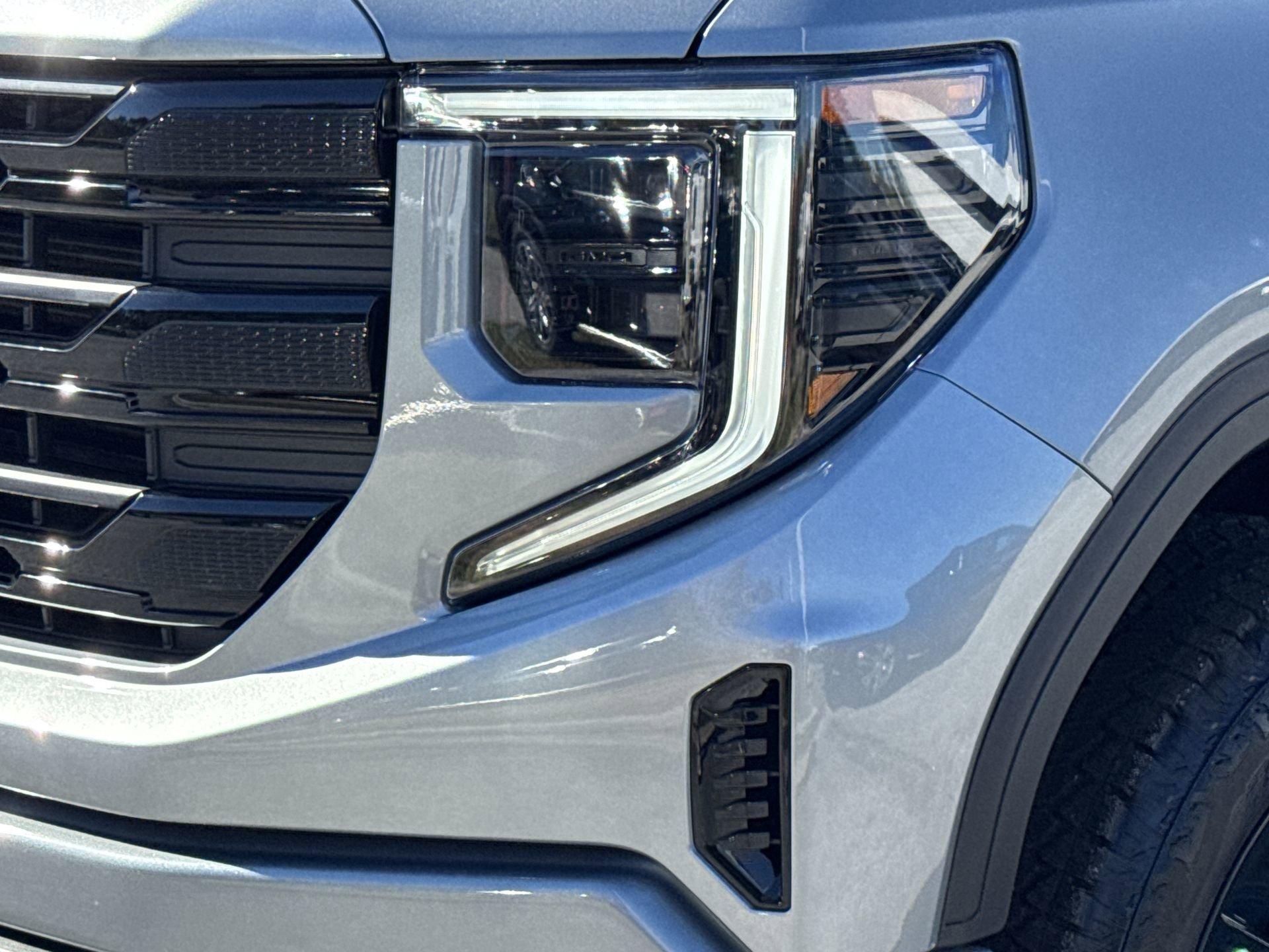 GMC Sierra 1500 Elevation Four Wheel Drive Crew Cab - Thumbnail 5