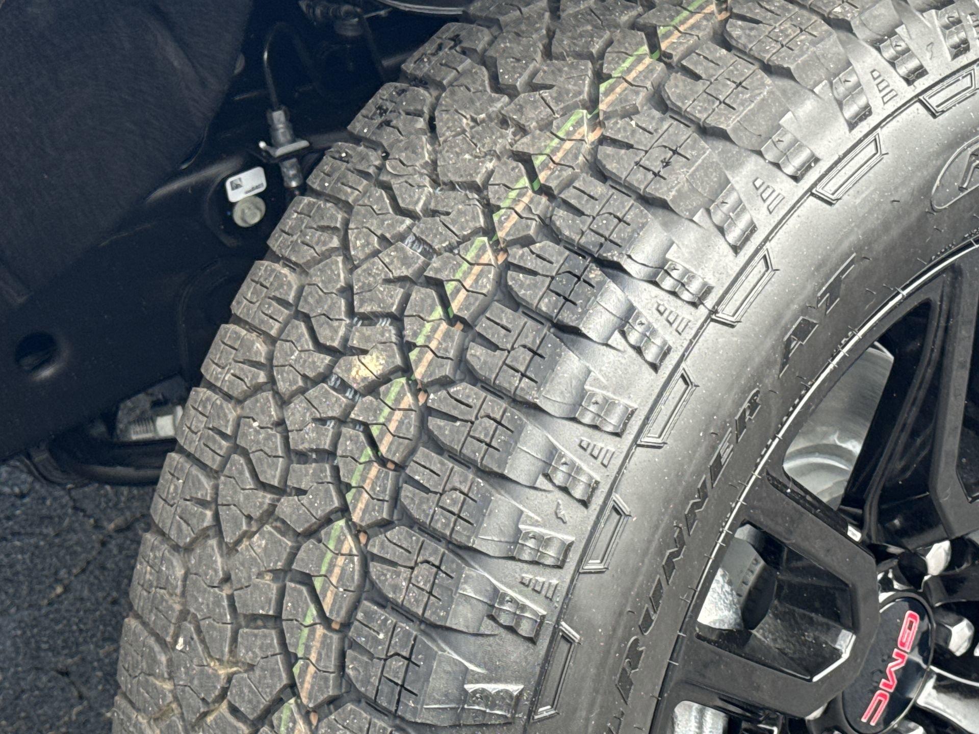 GMC Sierra 1500 Elevation Four Wheel Drive Crew Cab - Thumbnail 11