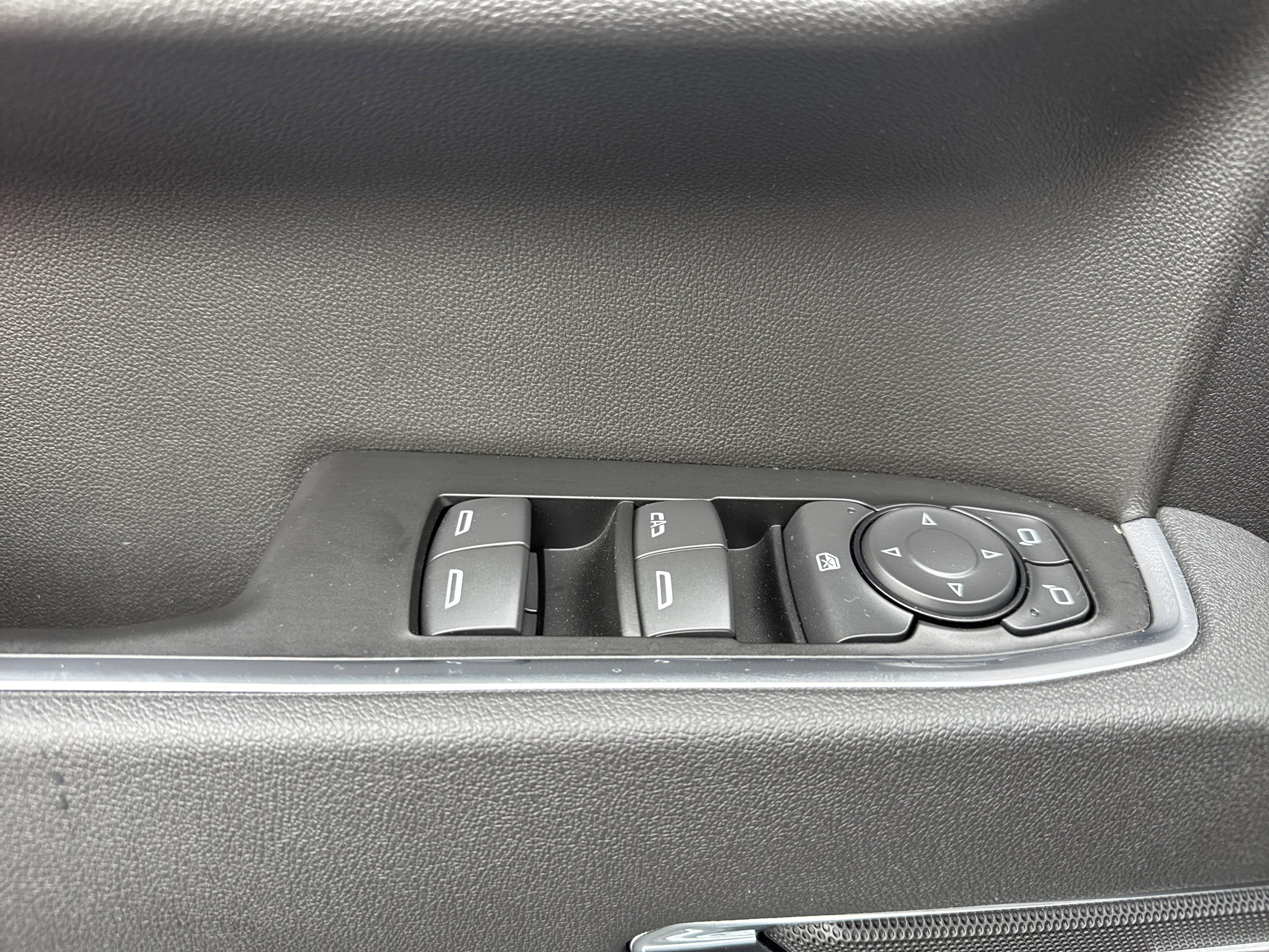 GMC Sierra 1500 Elevation Four Wheel Drive Crew Cab - Thumbnail 14