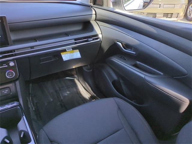 Hyundai Tucson Hybrid Blue Awd 4D Sport Utility - Thumbnail 17