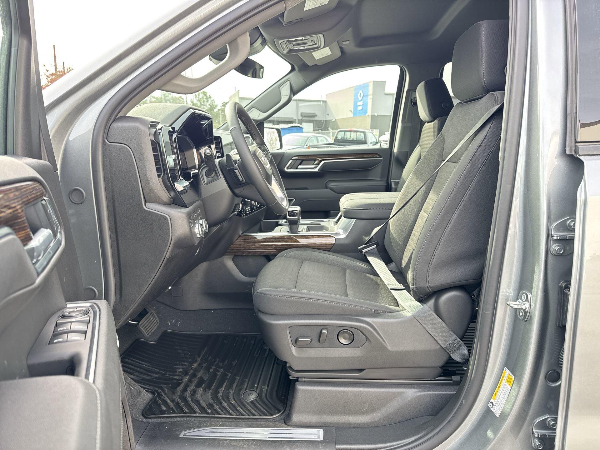 GMC Sierra 1500 Elevation Four Wheel Drive Crew Cab - Thumbnail 15