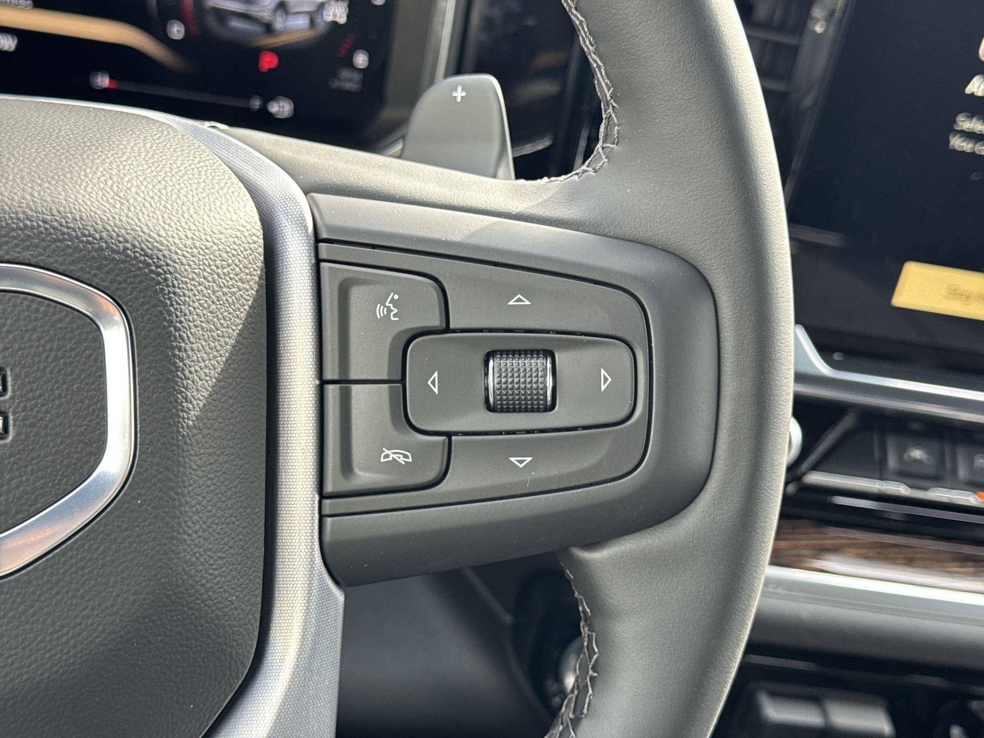 GMC Sierra 1500 Elevation Four Wheel Drive Crew Cab - Thumbnail 19