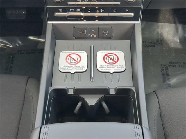 Hyundai Santa Fe Se Fwd Fwd 4D Sport Utility - Thumbnail 20