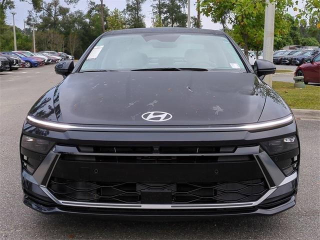 Hyundai Sonata Hybrid Limited Fwd 4D Sedan - Thumbnail 10