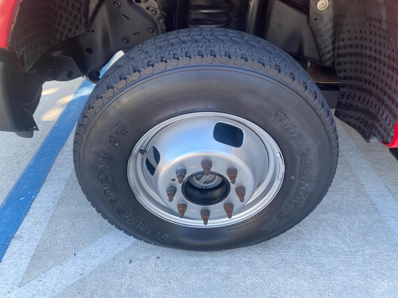 Ford Super Duty F-350 DRW - Thumbnail 20