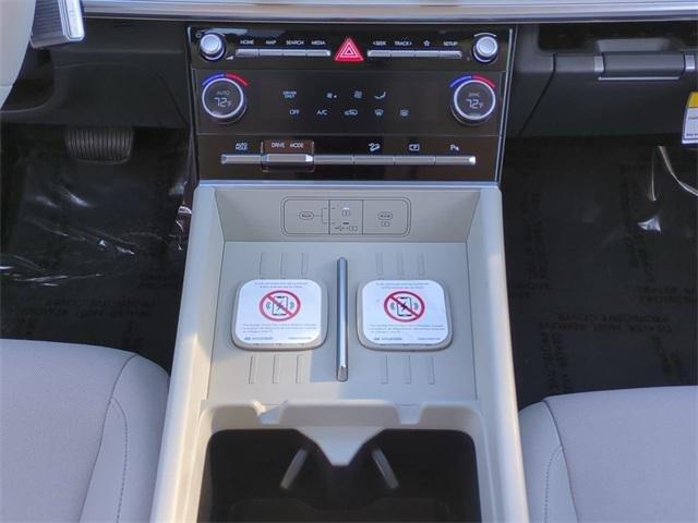 Hyundai Santa Fe Hybrid Se Fwd 4D Sport Utility - Thumbnail 18