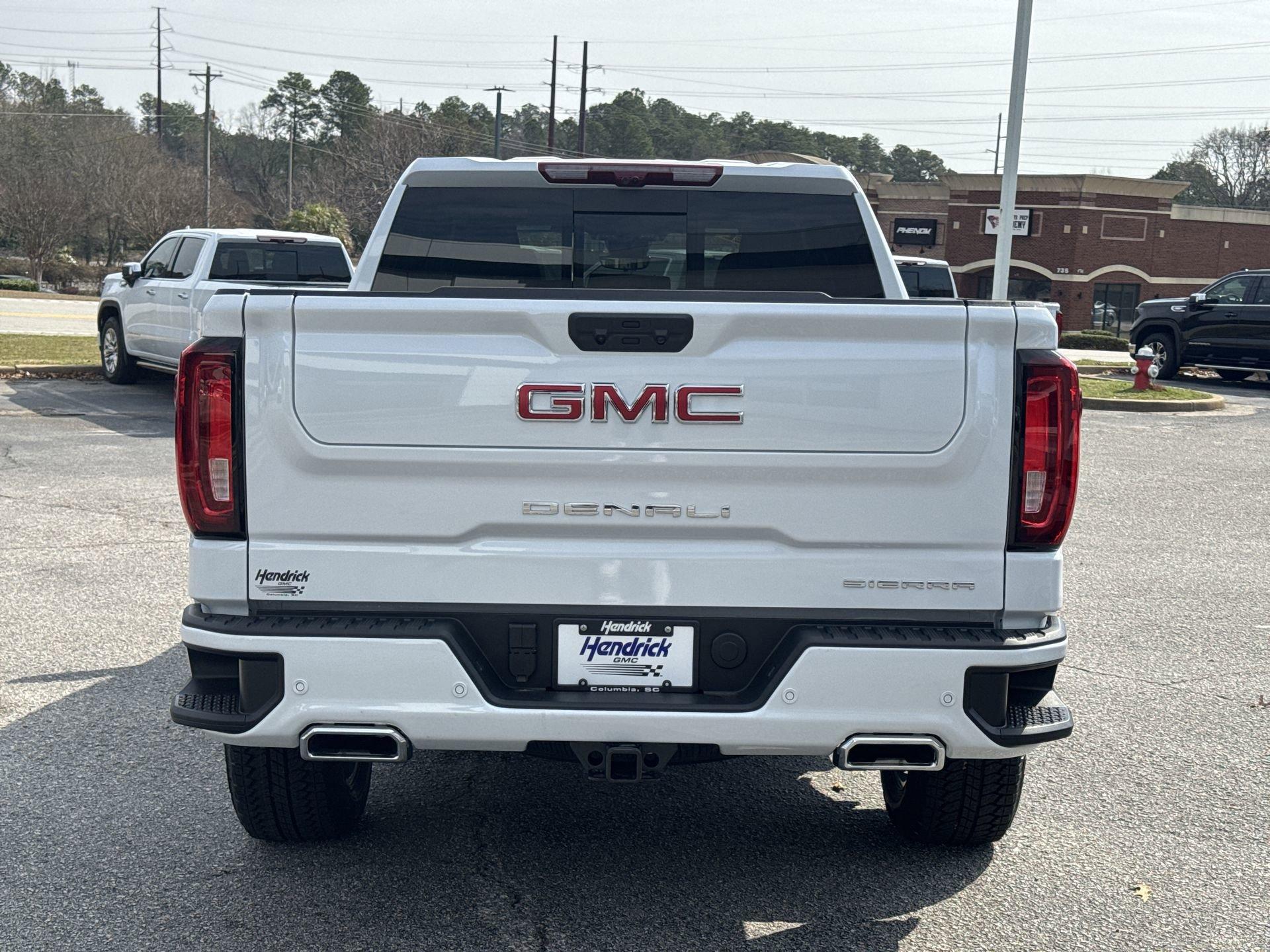 GMC Sierra 1500 Denali Four Wheel Drive Crew Cab - Thumbnail 8