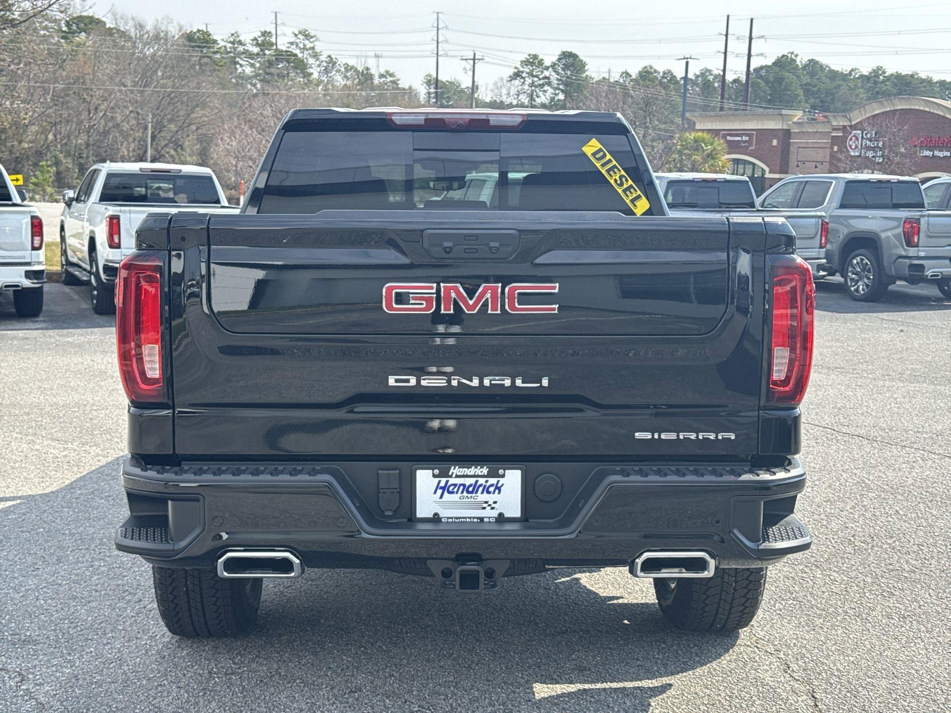 GMC Sierra 1500 Denali Four Wheel Drive Crew Cab - Thumbnail 8