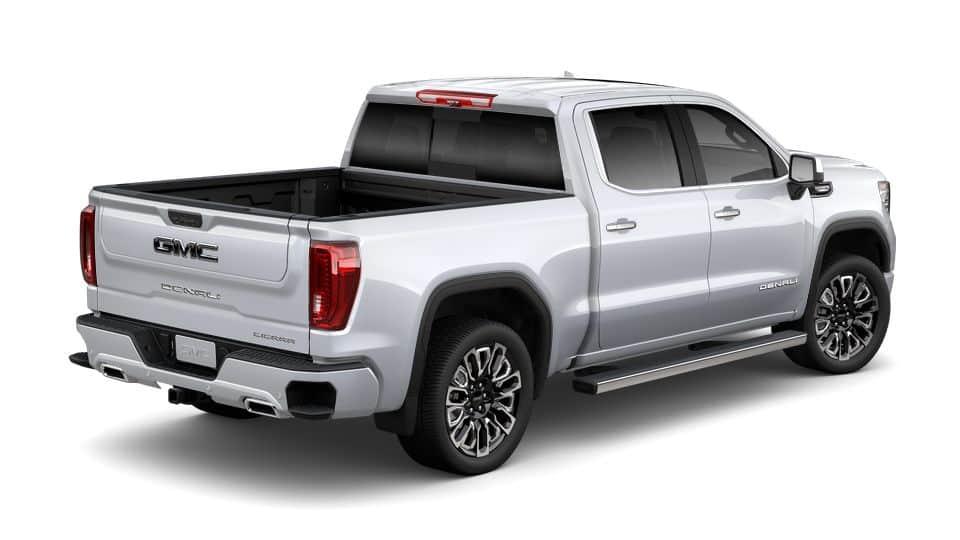 GMC Sierra 1500 Denali Ultimate Four Wheel Drive Crew Cab - Thumbnail 4