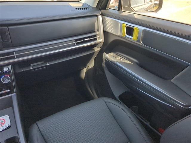 Hyundai Santa Fe Sel Fwd Fwd 4D Sport Utility - Thumbnail 17