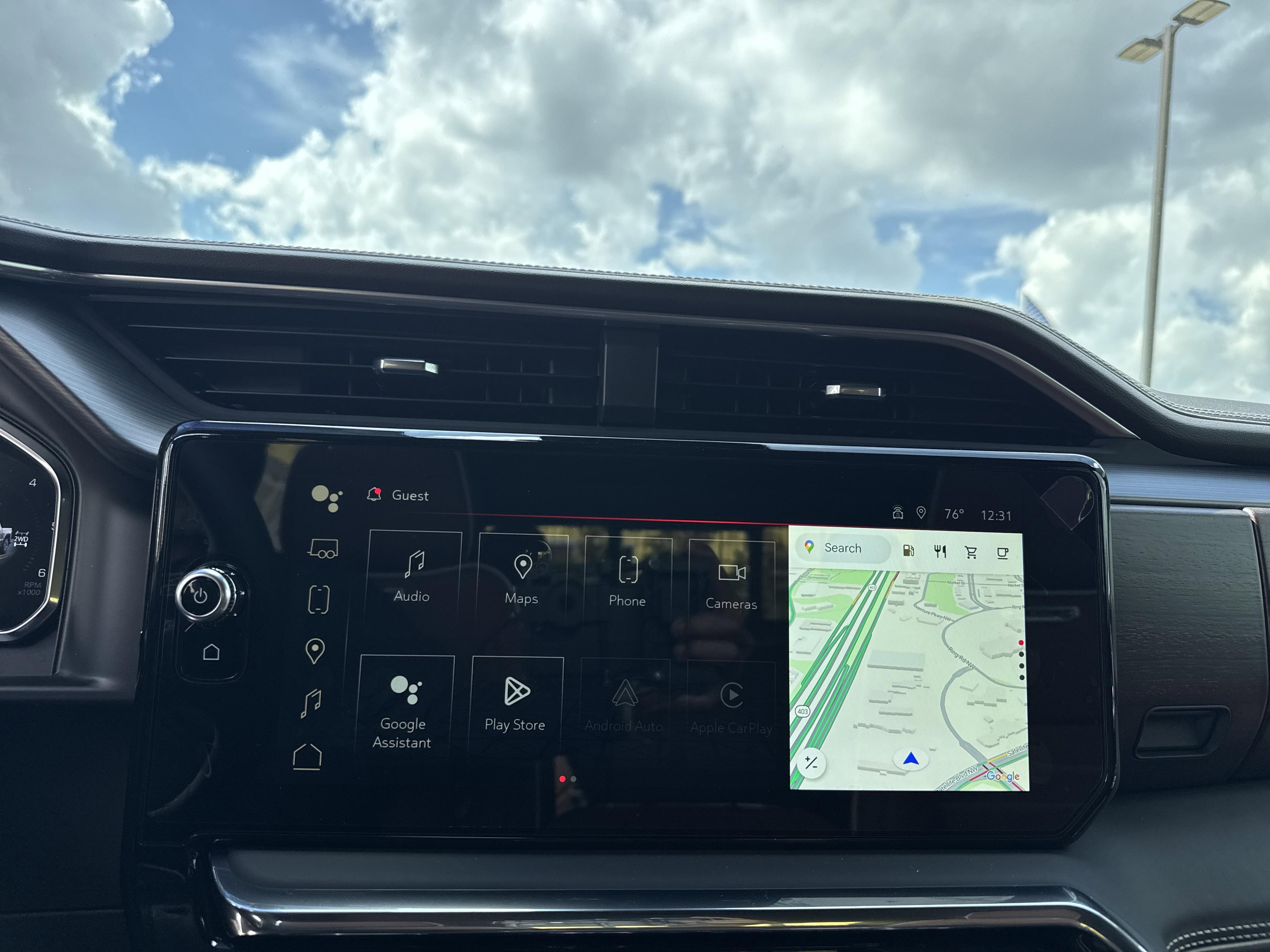 GMC Sierra 1500 Denali Ultimate Four Wheel Drive Crew Cab - Thumbnail 20