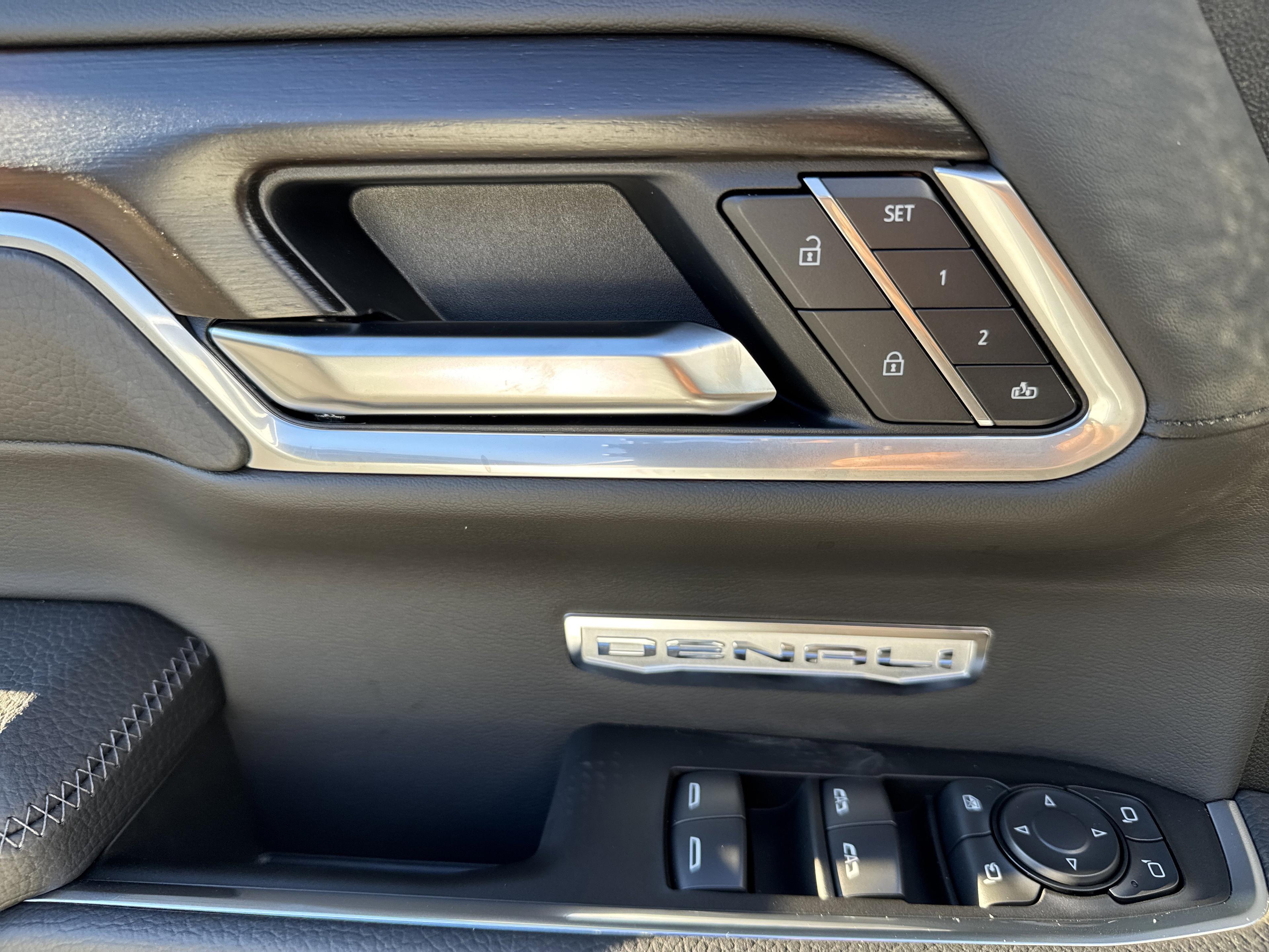 GMC Sierra 1500 Denali Four Wheel Drive Crew Cab - Thumbnail 14