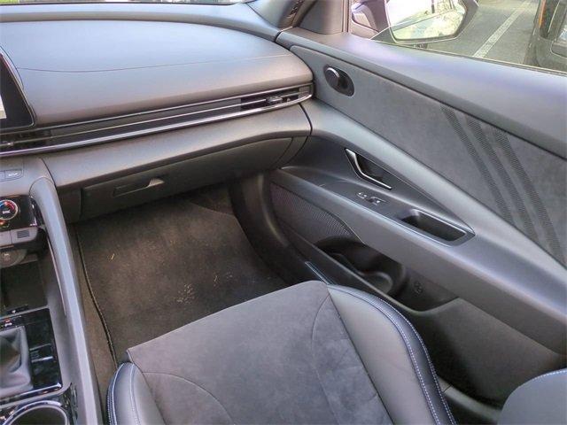 Hyundai Elantra N Base Fwd 4D Sedan - Thumbnail 17