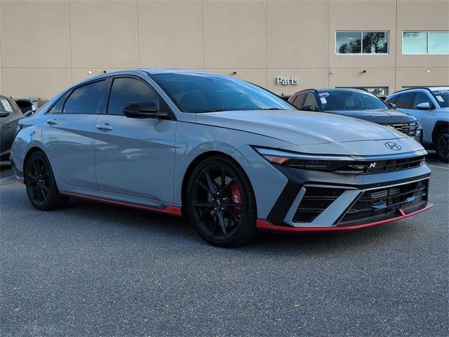 Hyundai Elantra N Base Fwd 4D Sedan - Thumbnail 4