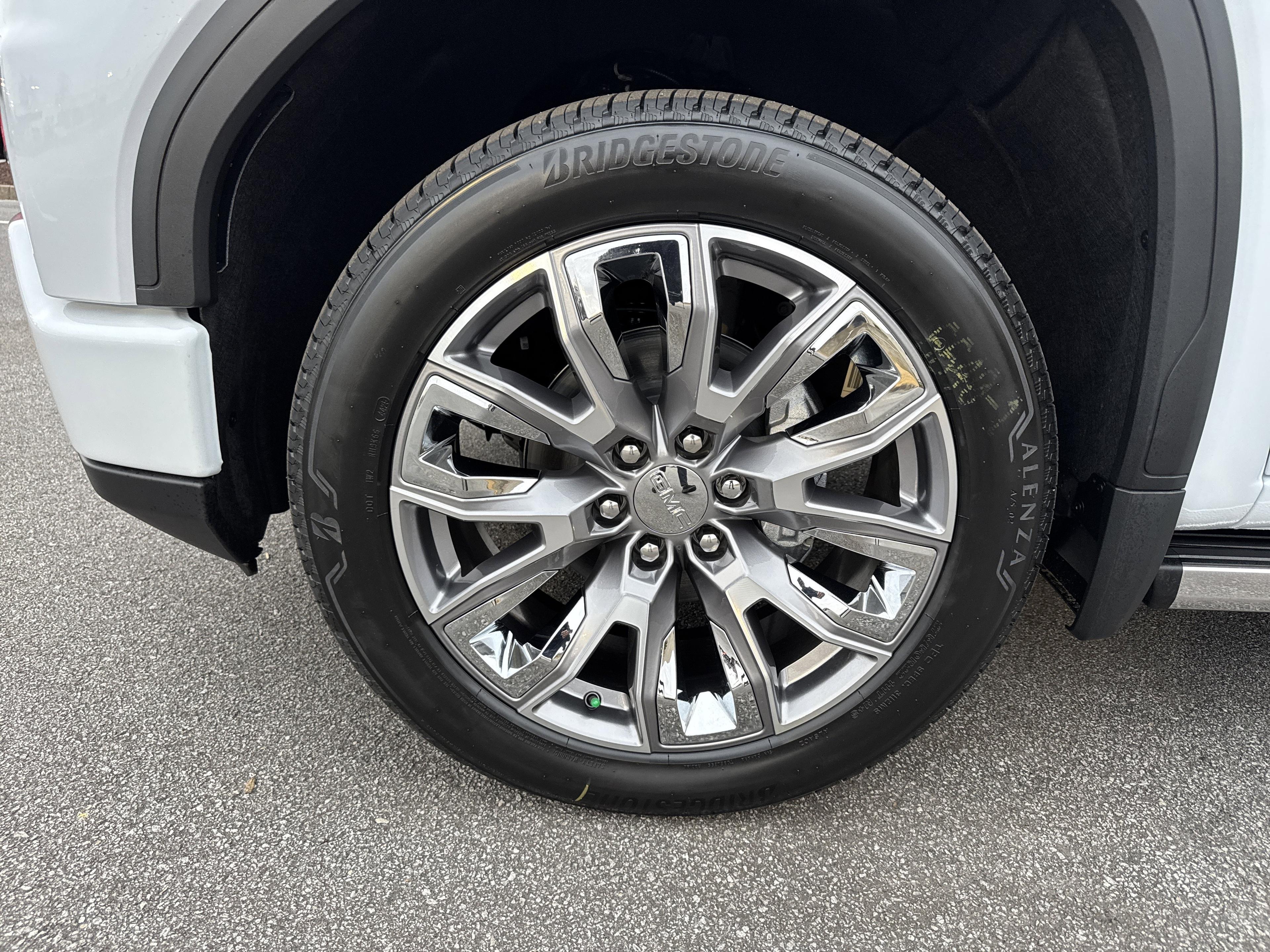 GMC Sierra 1500 Denali Four Wheel Drive Crew Cab - Thumbnail 12