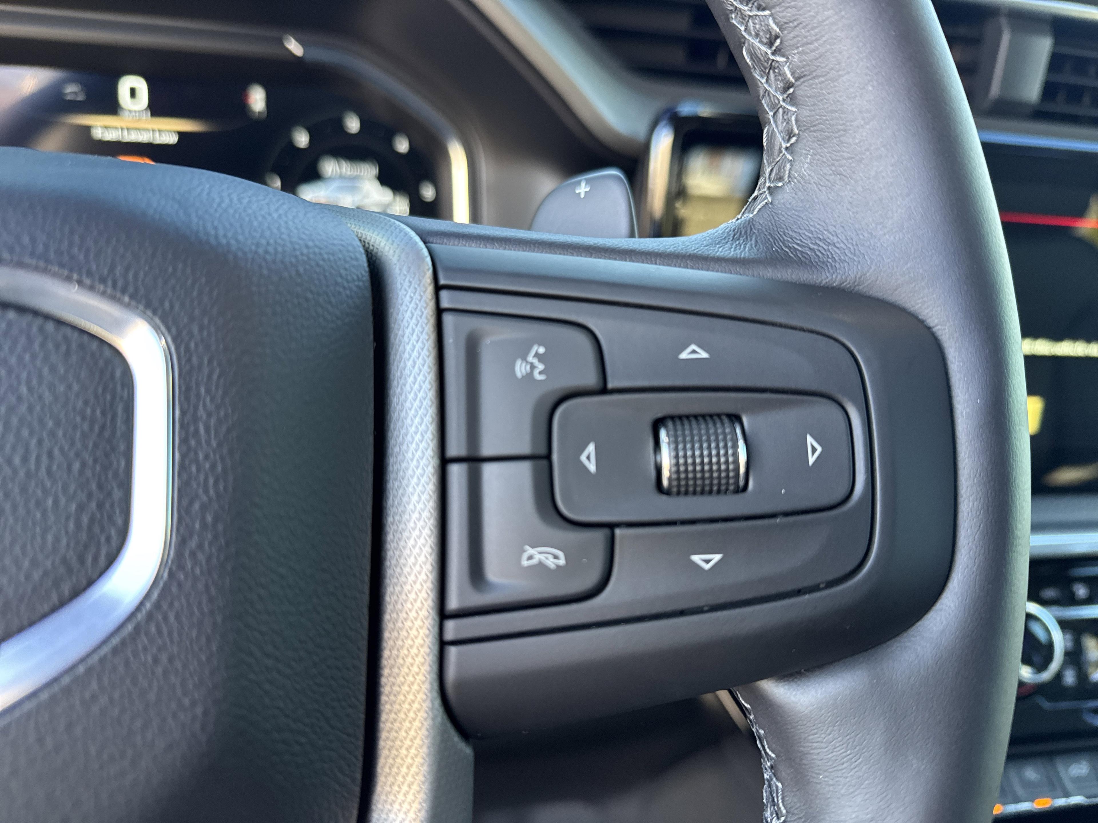 GMC Sierra 1500 Denali Four Wheel Drive Crew Cab - Thumbnail 19